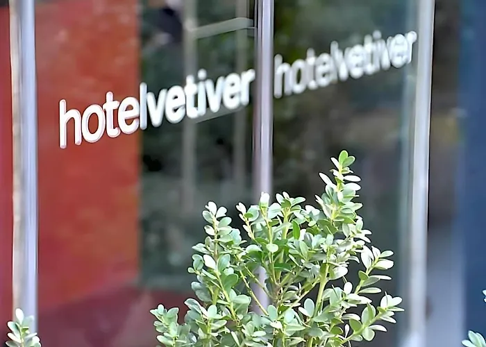 Hotel Vetiver / Manhattan Skyline New York