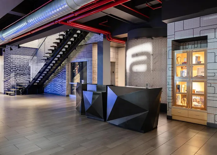 Aloft By Marriott New York Laguardia Airport Hotel