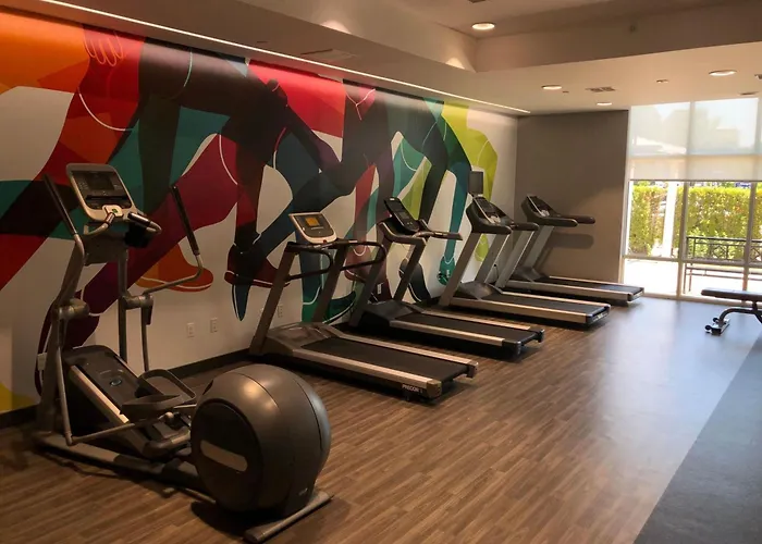 Hampton Inn & Suites Staten Island New York