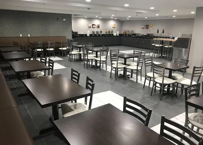 Wingate By Wyndham Jamaica Ny/ Airtrain Jfk Hotel New York